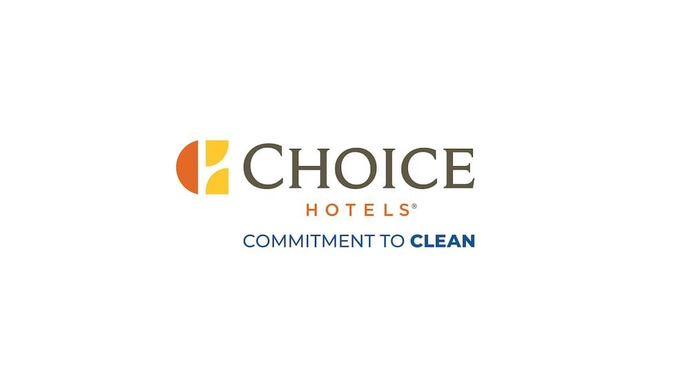 Quality Inn & Suites Pearl-Jackson Екстериор снимка