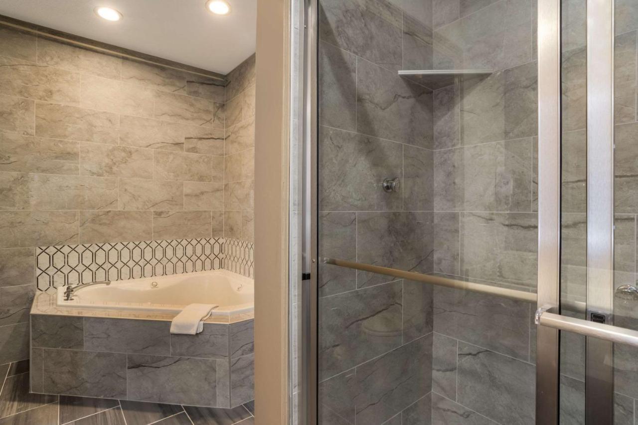 Quality Inn & Suites Pearl-Jackson Екстериор снимка